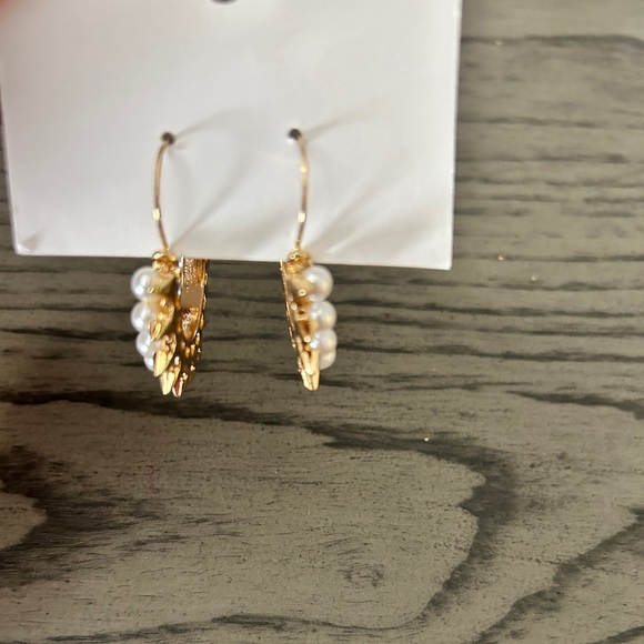 Spiky Gold Earrings - Picture 2 of 3